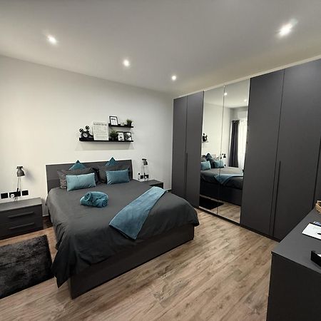 Urban Design 3 Bedroom Apt Main Bedroom Zurrieq Exterior photo